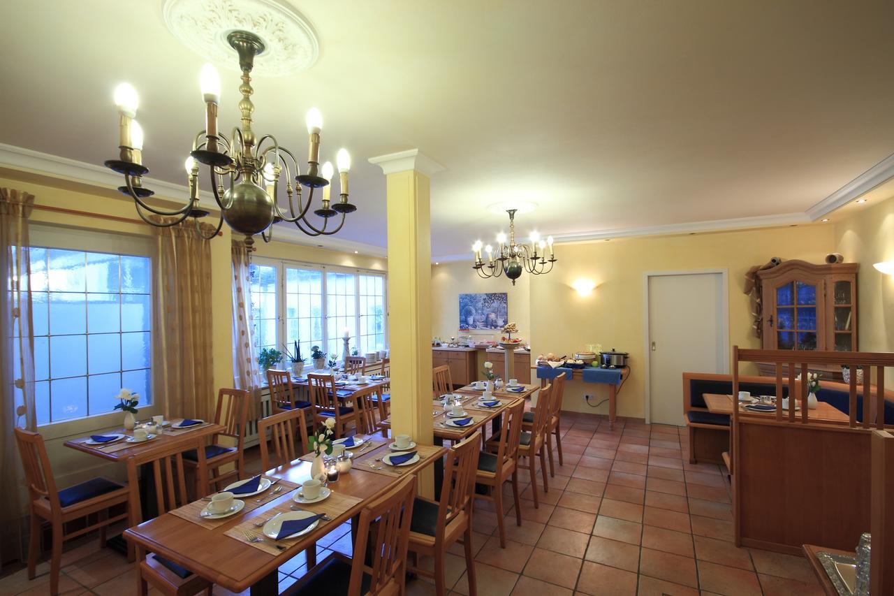 Hotel Zum Goldenen Stern Pruem Exterior photo